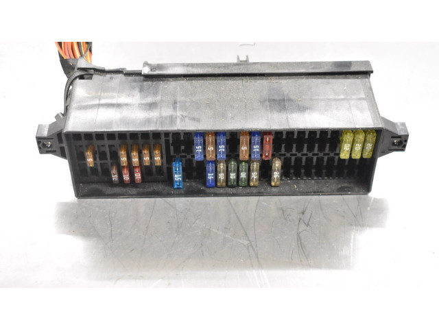 Блок предохранителей 2K1970000P   Volkswagen Caddy    