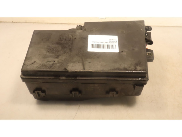 Sicherungskasten komplett 8688040   Volvo V50    