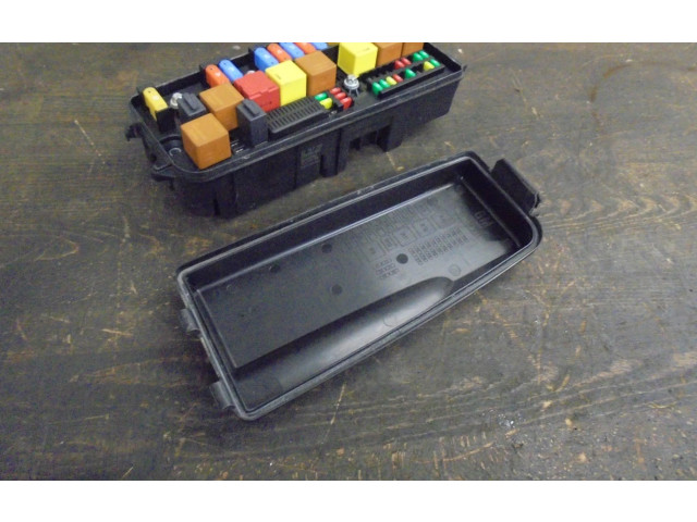 Блок предохранителей  12767115, 12767115   Cadillac BLS    