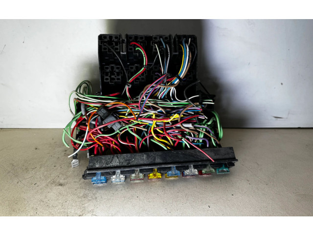 Pojistková skříňka 9505934, 9564154 Saab 9000 CS 1995