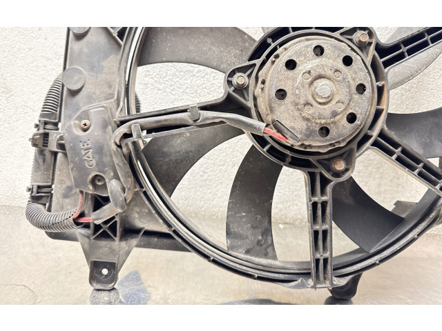 Вентилятор радиатора 52406448, 644549552 Opel Meriva A