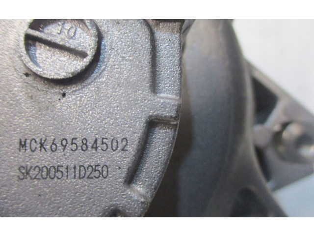 Генератор    Jeep Compass      