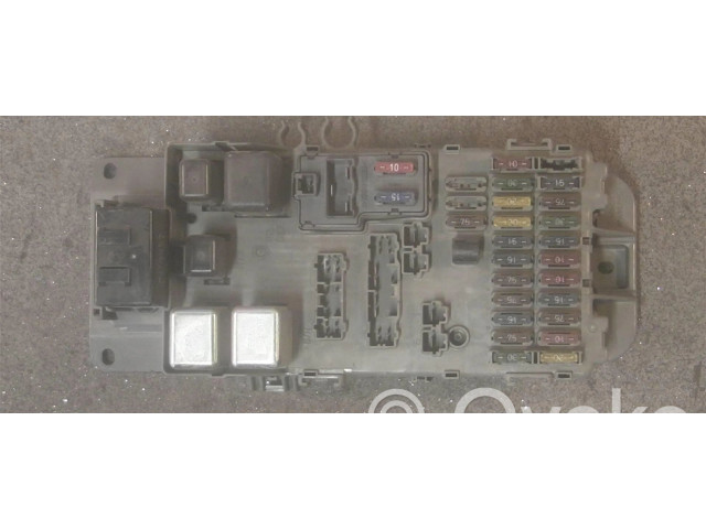 Блок предохранителей S30-613625 Honda Prelude