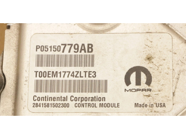 Блок управления двигателя P05150779AB, P68233812AA Fiat Freemont