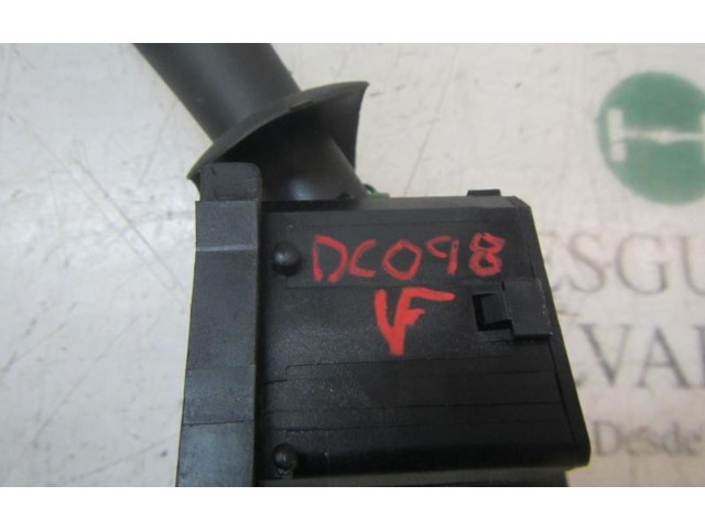 Ручка стеклоочистителей Renault Twingo II