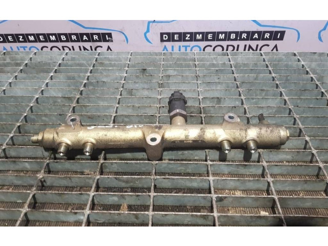 Топливная рампа    Jeep Cherokee III KJ  