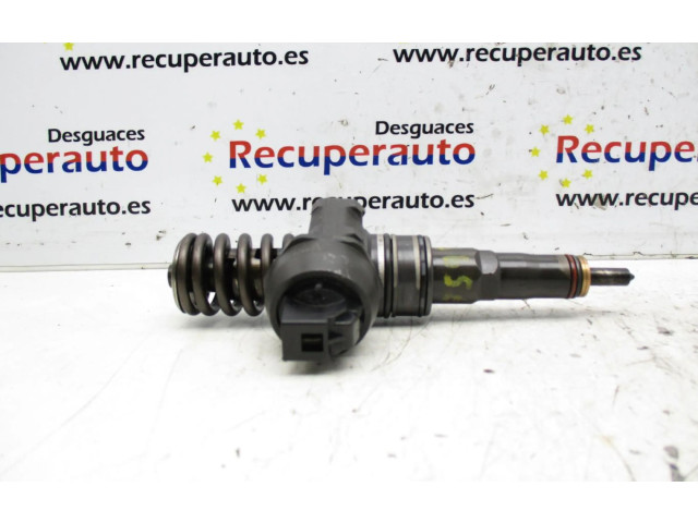 Vstřikovač 038130073AG Seat Altea