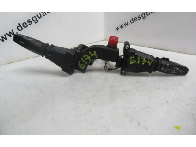 Ручка стеклоочистителей    Ford Scorpio