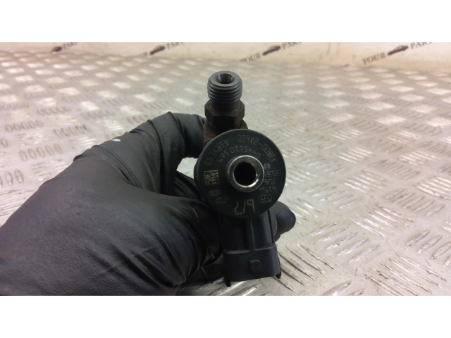 Форсунка 33800-2a610    KIA Pro Cee'd II для дизельного двигателя  1.6