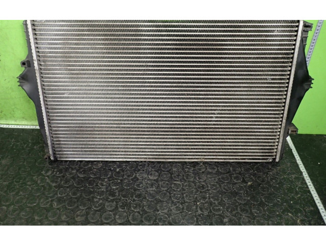 Радиатор интеркулера     Volvo S80   