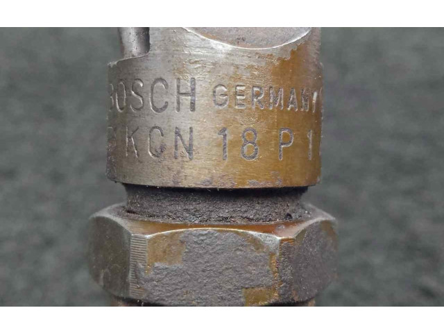 Vstřikovač KCN18P1, BOSCH Nissan Serena LD23A