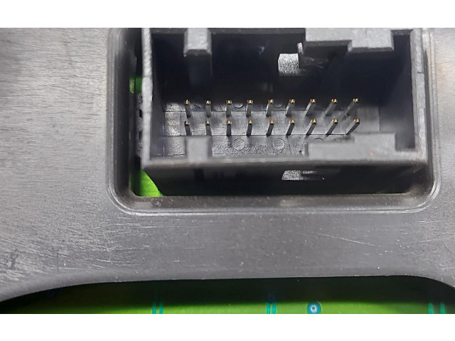 Přístrojová deska Seat Altea XL 2006 00020686672