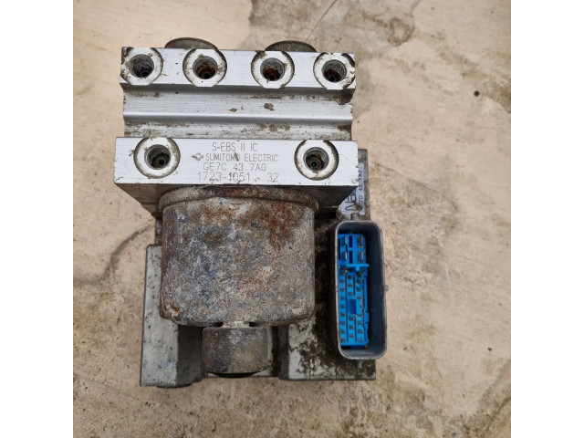 Блок АБС GE7C437A0, 1723105132   Mazda  626  1998-2002 года