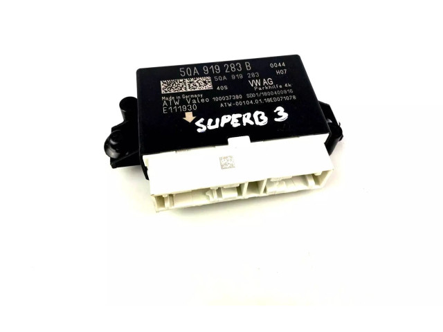 Vstřikovací lišta 5Q0919283B Skoda Fabia Mk2 (5J) Y