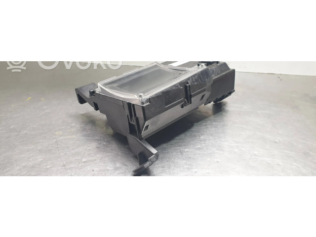 Дисплей    766491470   Toyota Prius+ (ZVW40)