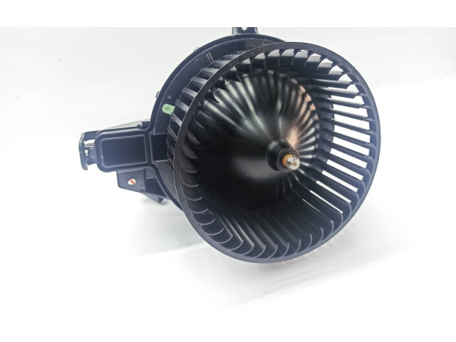 Вентилятор печки 2Q2820021A, T26368B Audi A1