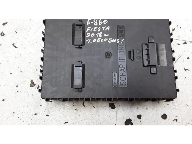 Блок предохранителей HU5T15604ECN Ford Fiesta