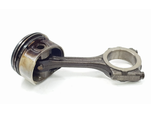 Поршень с шатуном D4F732 7701478732, 7701478732 Dacia Sandero