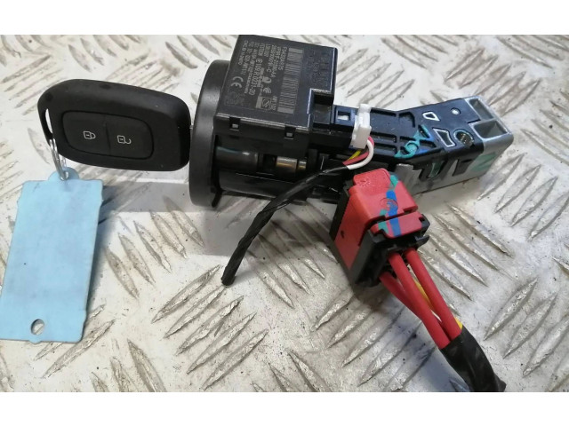 Блок управления двигателем Блок управления 237D40934R, 237D40621R   Dacia Spring