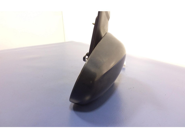 Зеркало электрическое Mazda MPV II LW 1999 - 2007 года