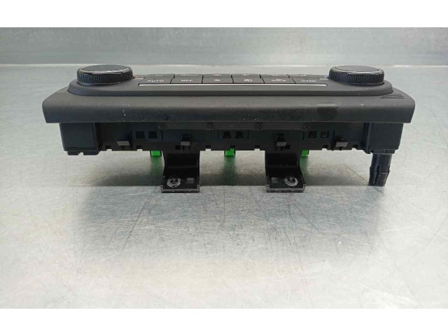 Блок управления климат-контролем 97250J7201   KIA Xceed