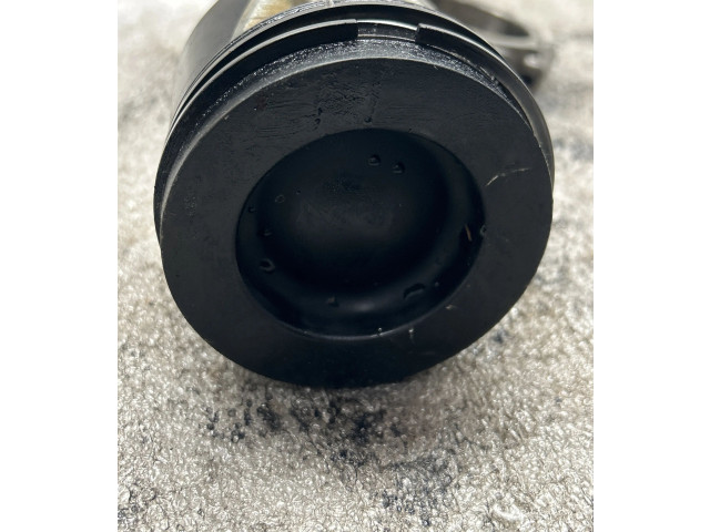 Píst Volkswagen Tiguan