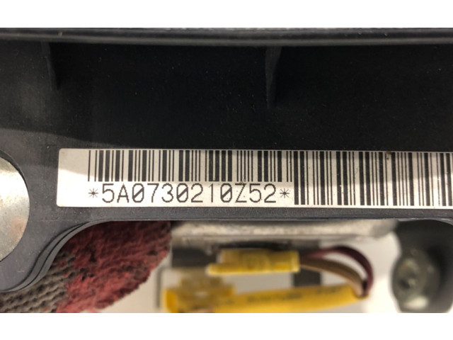 Подушка безопасности водителя Mitsubishi Lancer VIII