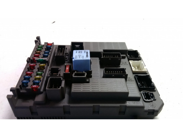 Блок предохранителей 9651938180 Citroen C8