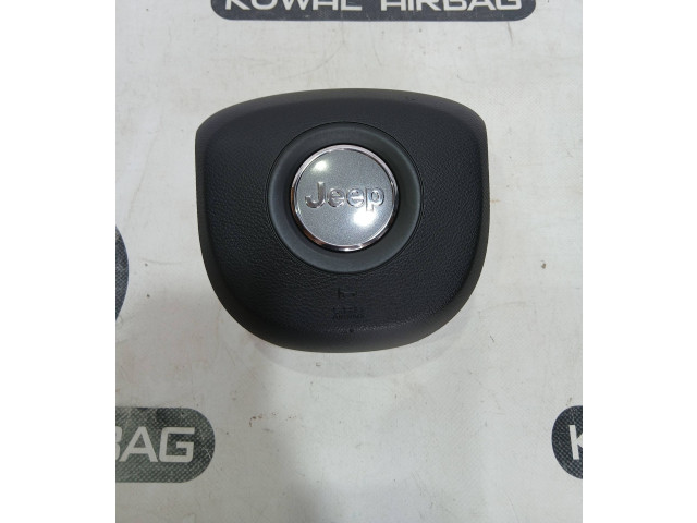 Подушка безопасности водителя 0589P1000410 Jeep Cherokee