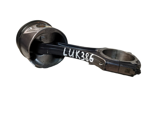 Píst 141631817, 65100 Mercedes-Benz GLA W156