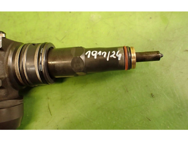 Форсунка Skoda Fabia Mk2 (5J)