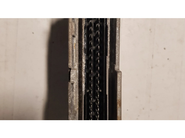 Блок управления двигателя 120000D0012, MB686562 Mitsubishi Space Wagon