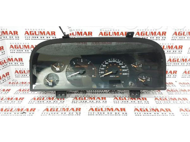 Панель приборов Jeep Grand Cherokee (WJ)