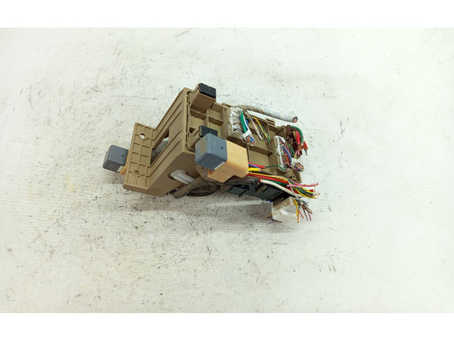 Блок предохранителей 82201FJ110   Subaru Forester SJ    