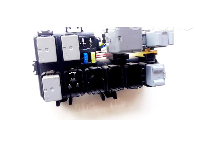 Блок предохранителей  LB800100B, 1567002960   Subaru Forester SH    