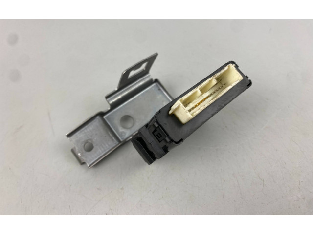 Блок управления 84967SA001 Subaru Forester SG