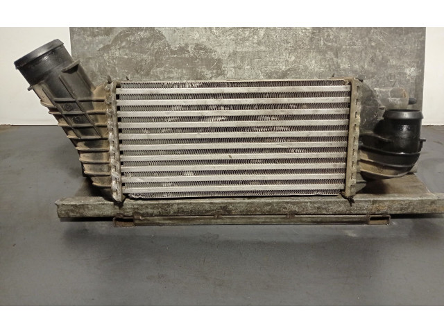 Интеркулер  9674720580, 0384P8   Citroen C4 II 