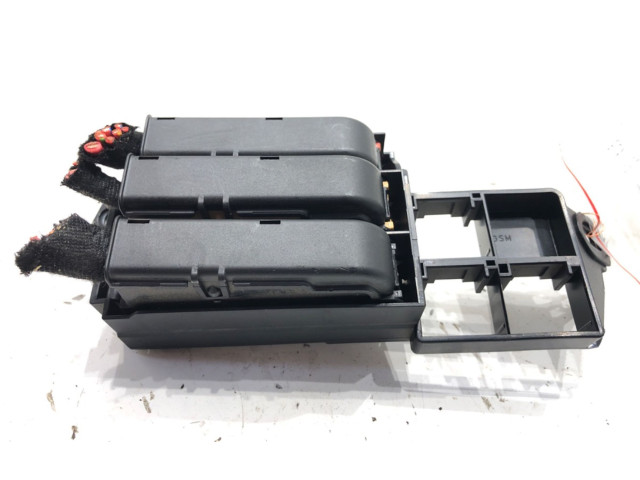 Pojistková skříňka 4L0971845A Audi Q7 4L 2007