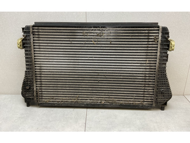 Интеркулер 1K0145803BM Volkswagen Golf VI