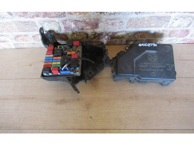 Блок предохранителей Alfa Romeo Giulietta