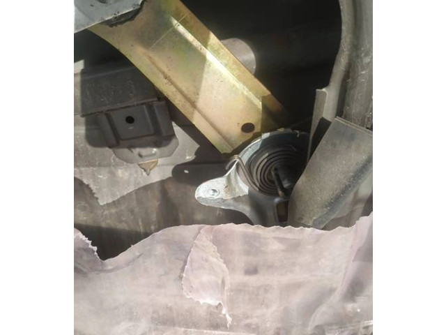 Vstřikovač Toyota Avensis Verso