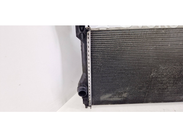 Радиатор охлаждающей жидкости  32224828   Volvo XC90 