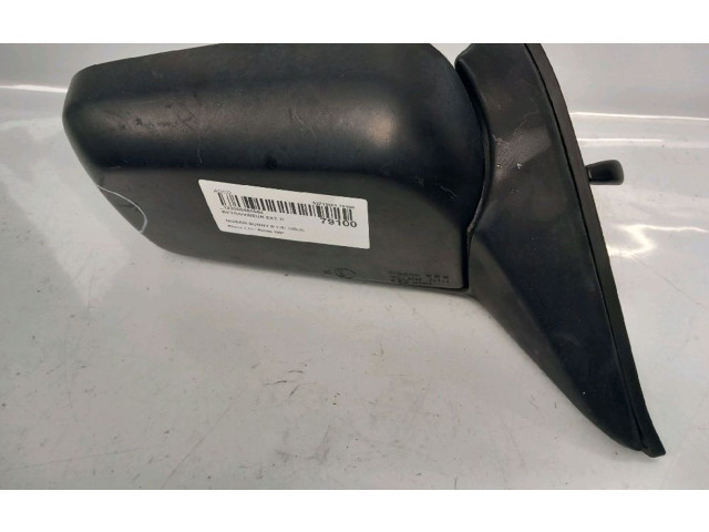 Zpětné zrcátko Nissan Sunny 1991