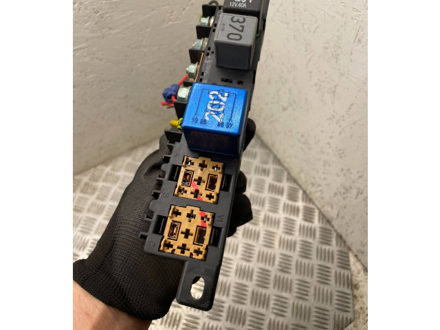 Блок предохранителей 8l0941822a Audi A6 S6 C5 4B