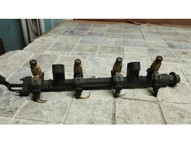 Комплект форсунок 3530123700    KIA Sportage для бензинового двигателя  2