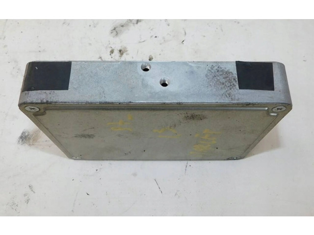 Řídící jednotka 8966110240   Toyota Starlet (P90) V 1996