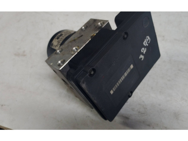 Jednotka ABS 47660EB33A Nissan Navara D22 2004