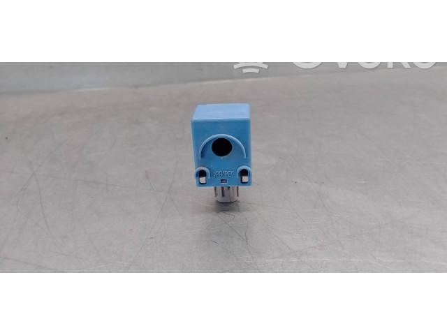 Pojistková skříňka 8974730040 Toyota Land Cruiser (J200) 2015