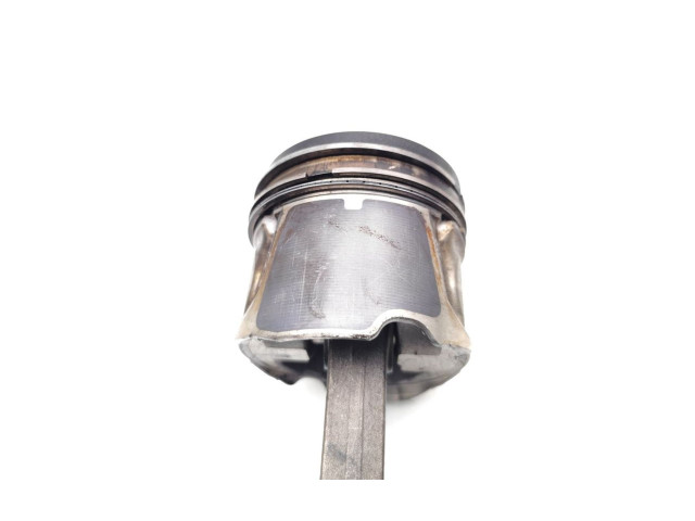 Píst M9R630, M9R692 Opel Vivaro M9R630;M9R692;M9R780;M9R788