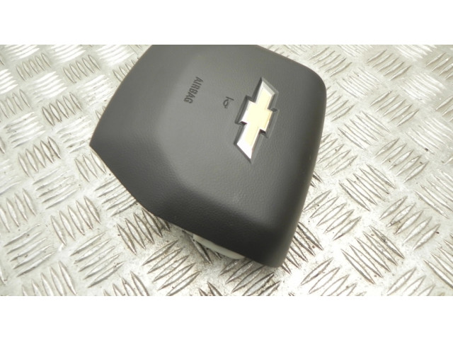 Подушка безопасности водителя 84823462   Chevrolet Suburban